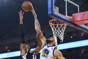 NBA2K21中的最强麦基，探索J麦基的属性与能力（NBA2K21最强中锋-J麦基的完美能力组合分析）